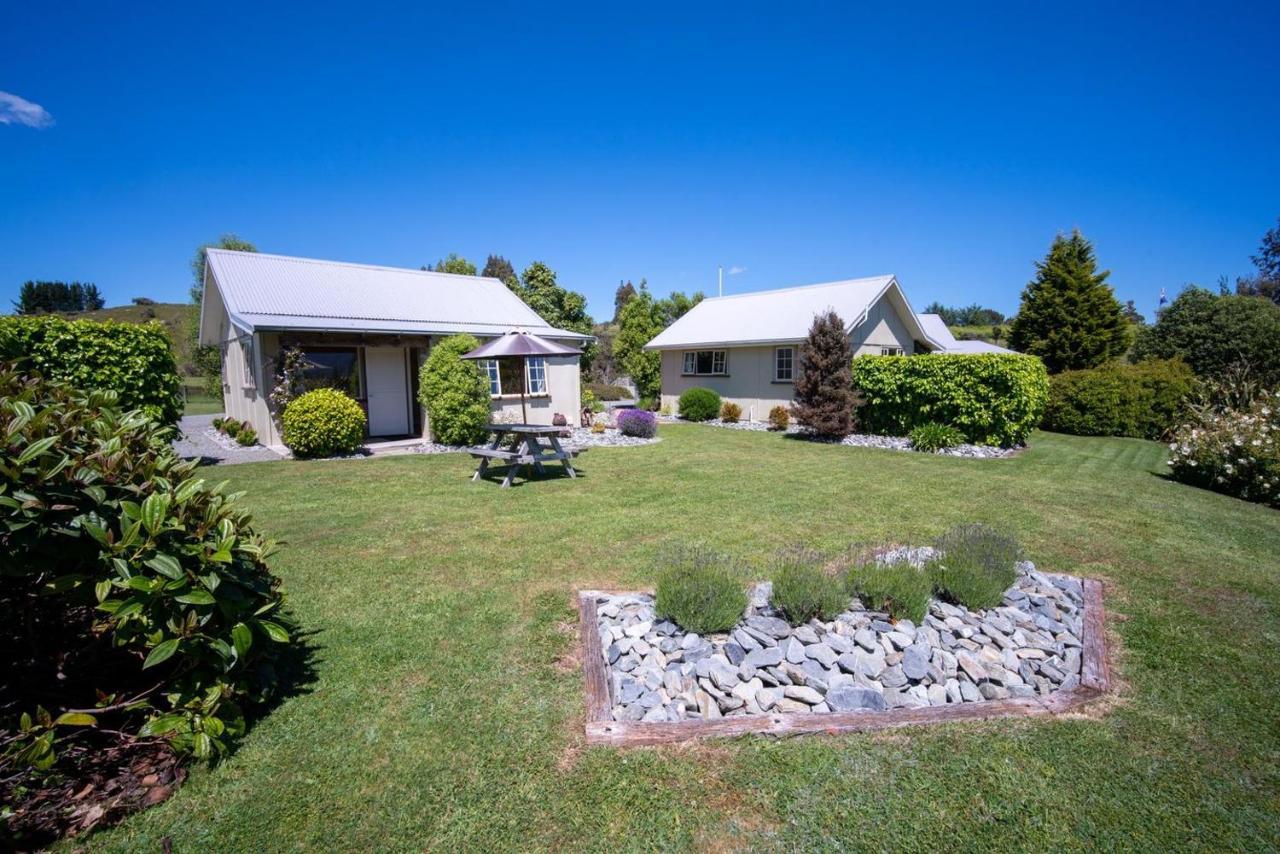 Blue Thistle Cottages Te Anau Kültér fotó