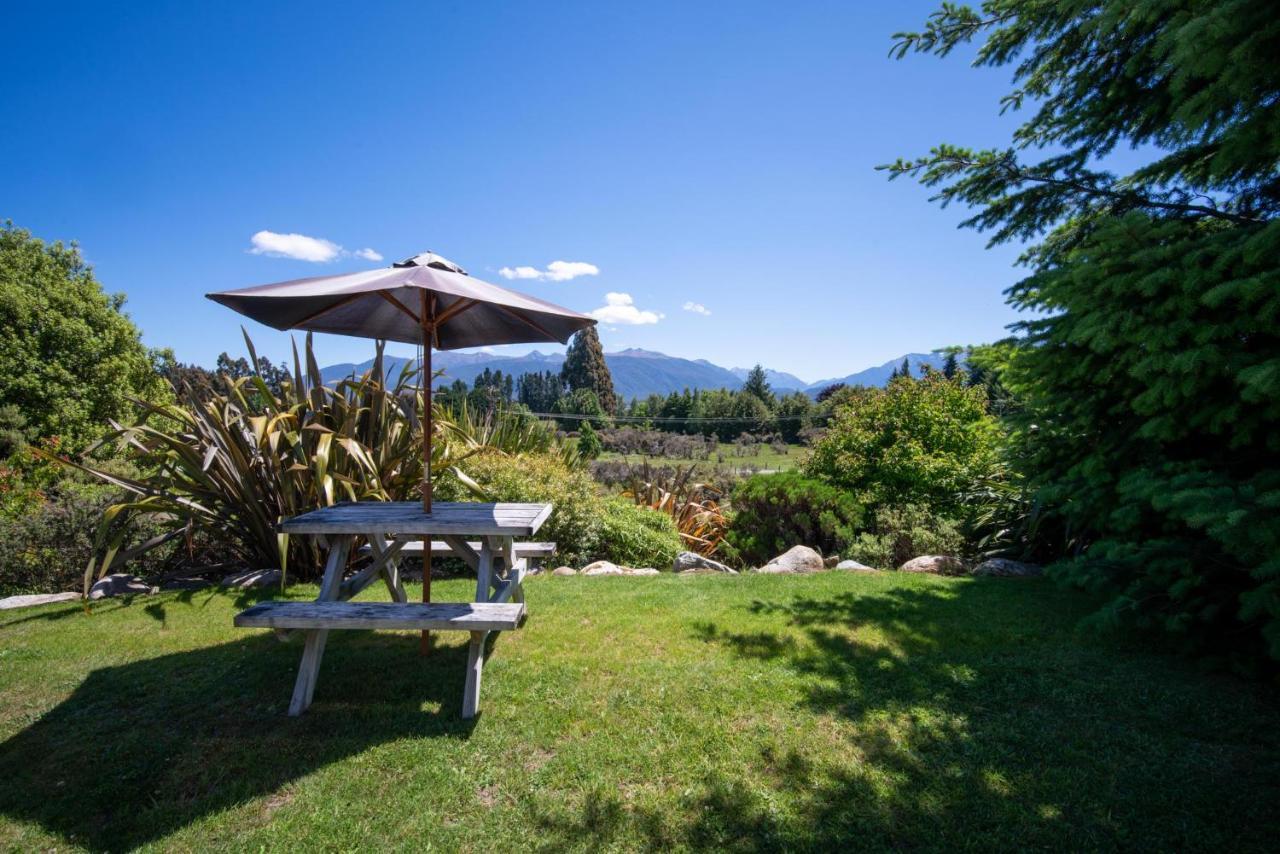 Blue Thistle Cottages Te Anau Kültér fotó